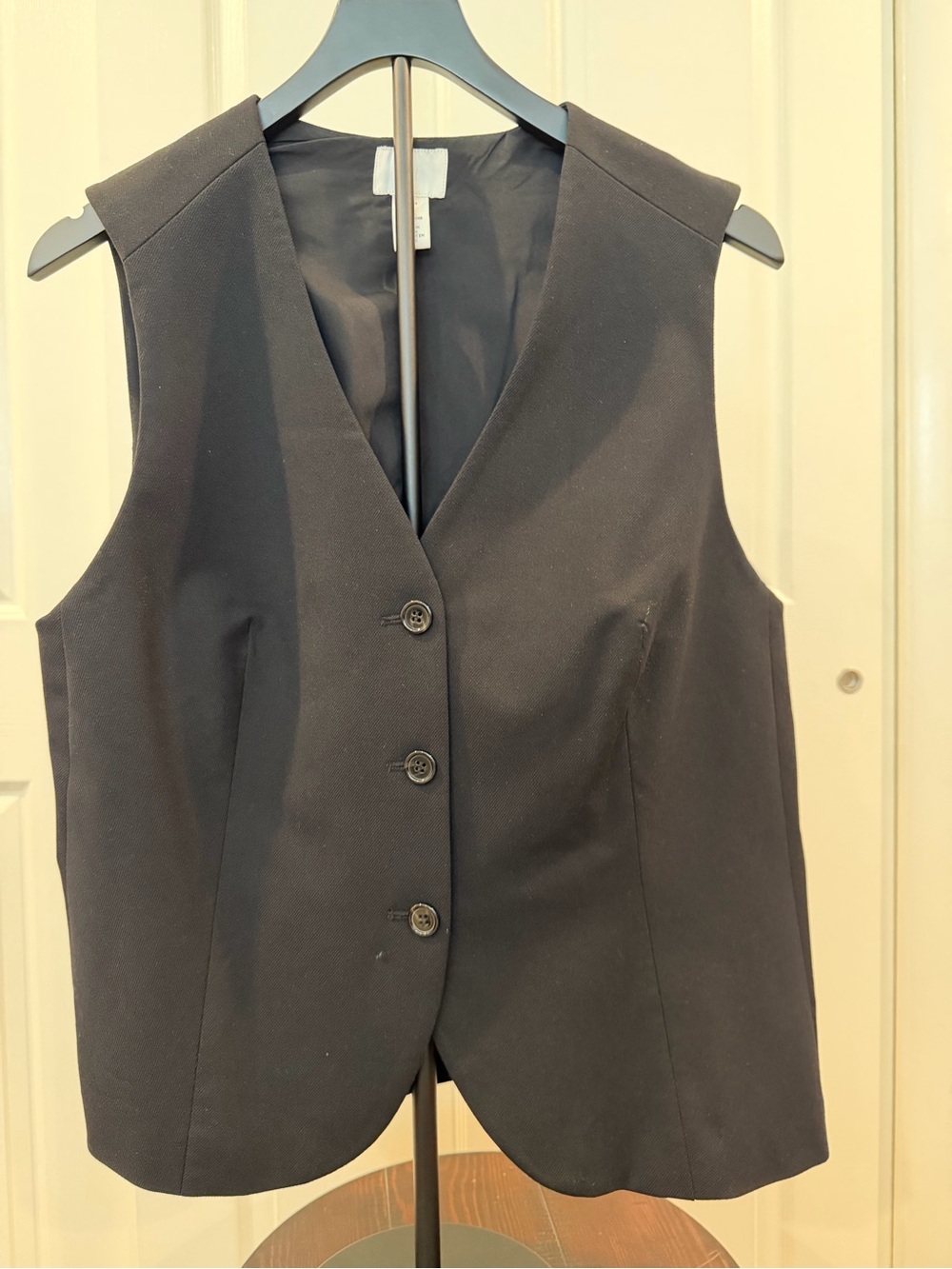 H&M Black Lined women vest